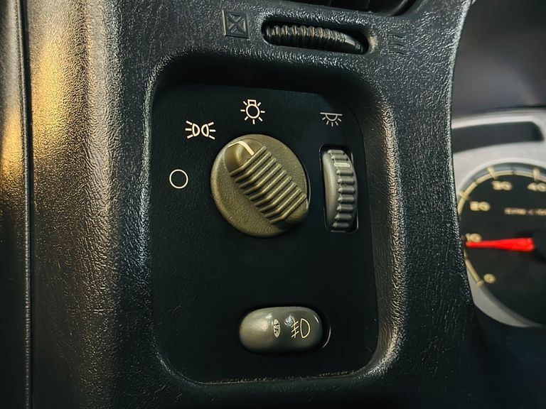 Chevrolet S10 P-Up Advant. 2.4/2.4 MPFI F.Power CD