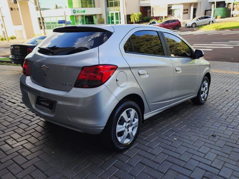 Chevrolet ONIX HATCH LT 1.4 8V FlexPower 5p Mec.