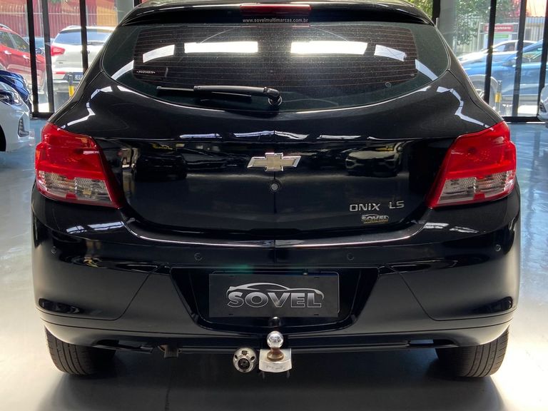 Chevrolet ONIX HATCH LS 1.0 8V FlexPower 5p Mec.