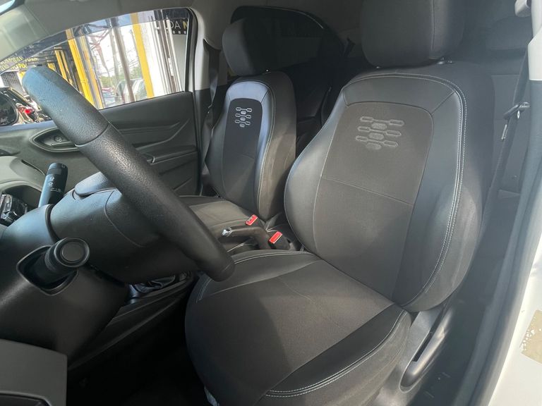 Chevrolet ONIX HATCH Joy 1.0 8V Flex 5p Mec.