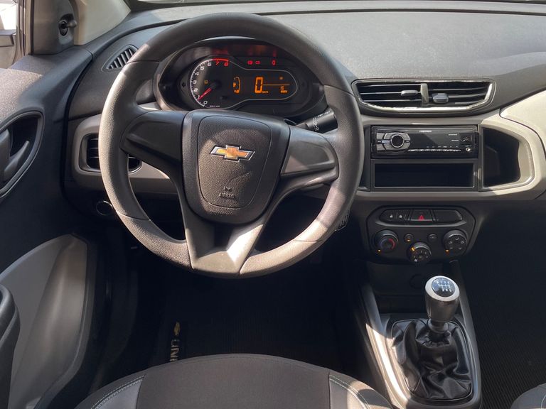 Chevrolet ONIX HATCH Joy 1.0 8V Flex 5p Mec.