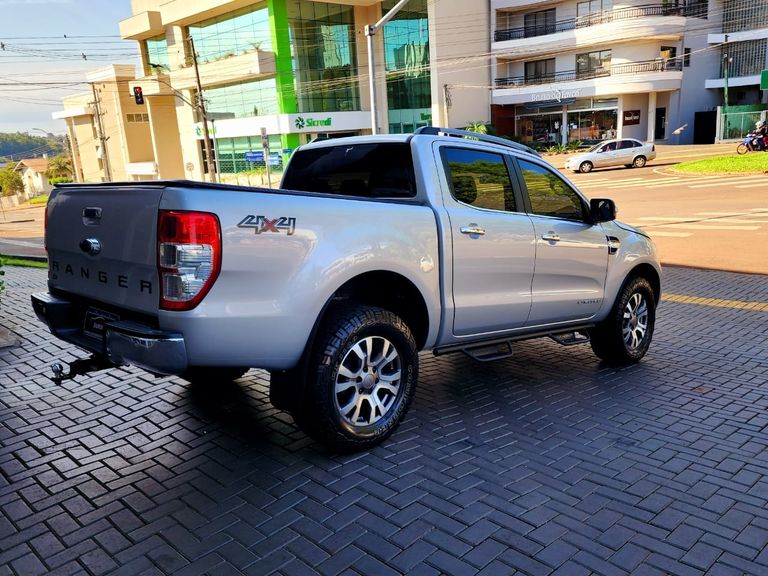 Ford Ranger Limited 3.2 4x4 CD Diesel Aut.