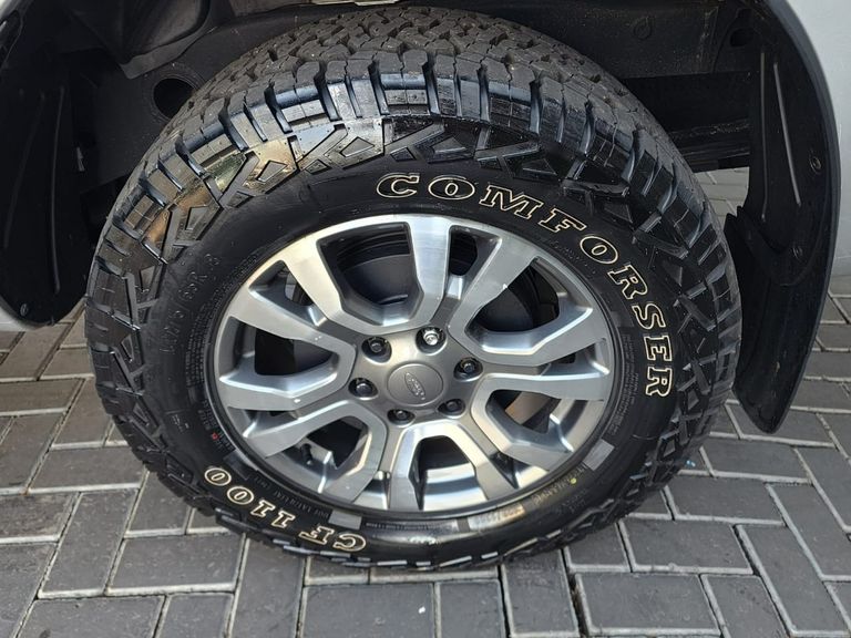 Ford Ranger Limited 3.2 4x4 CD Diesel Aut.