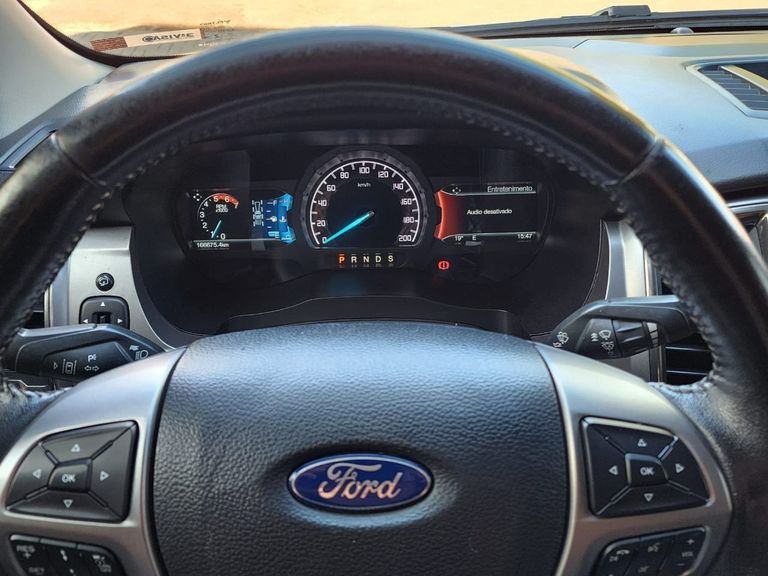 Ford Ranger Limited 3.2 4x4 CD Diesel Aut.