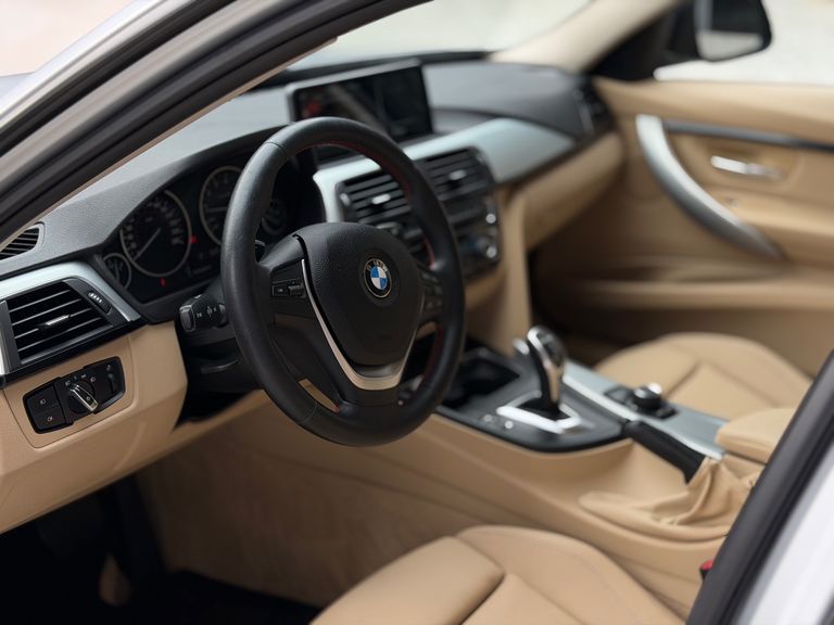 BMW 320iA Modern/Sport TB 2.0/A.Flex/GP 4p