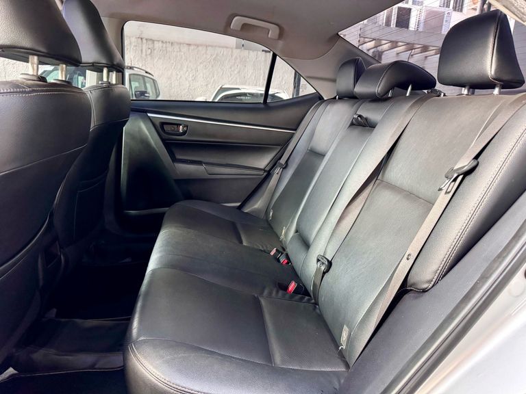 Toyota Corolla XEi 2.0 Flex 16V Aut.