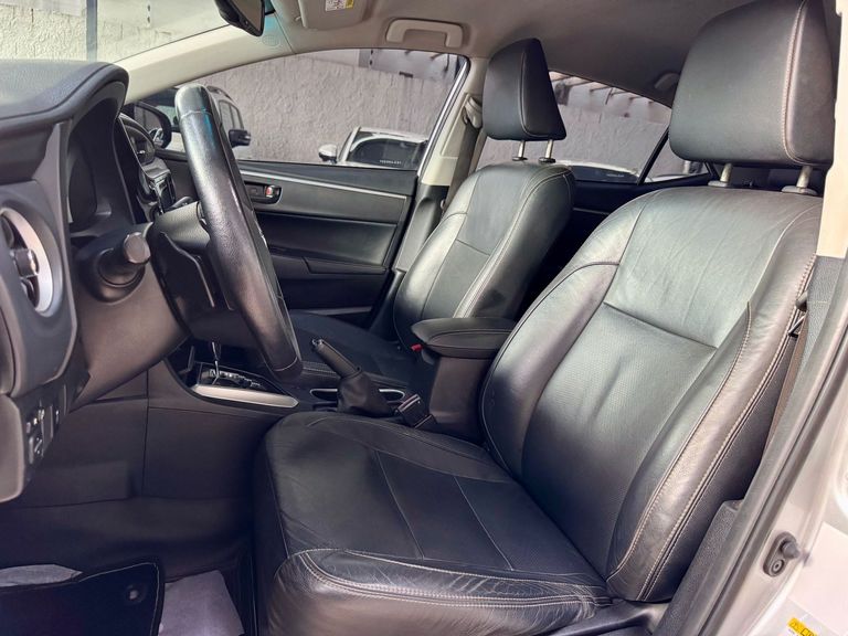 Toyota Corolla XEi 2.0 Flex 16V Aut.