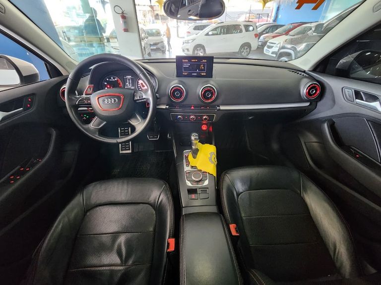 Audi A3 Sed.1.8/1.8 Ambit.16V TB FSI S-tronic