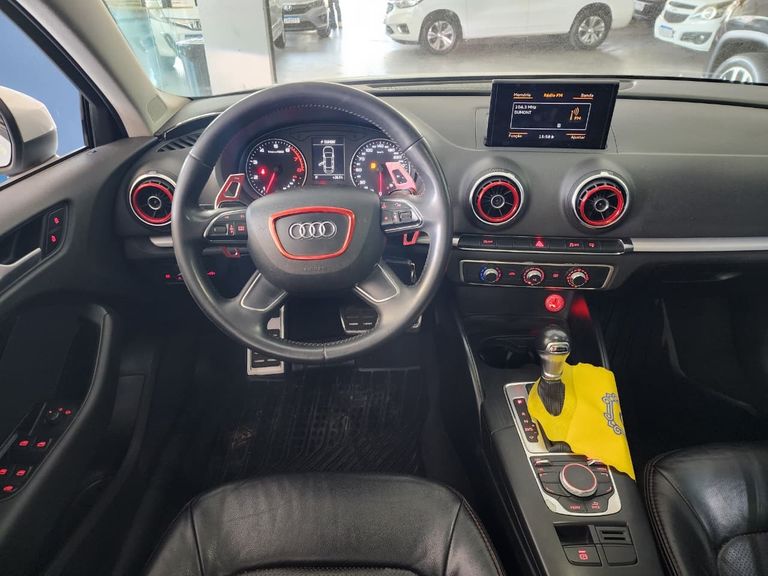 Audi A3 Sed.1.8/1.8 Ambit.16V TB FSI S-tronic