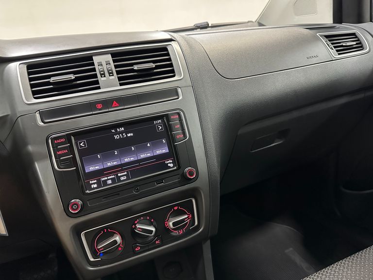 VolksWagen Fox Connect I Motion 1.6 Flex 8V 5p
