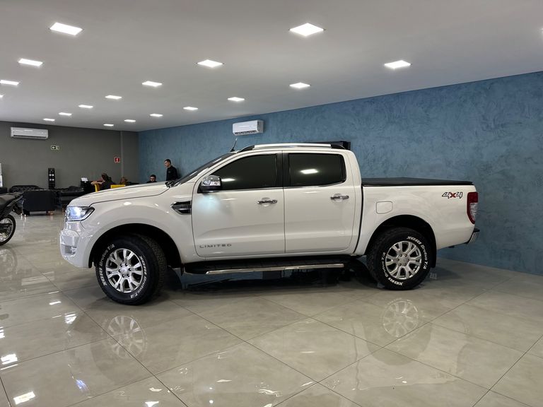 Ford Ranger Limited 3.2 4x4 CD Diesel Aut.