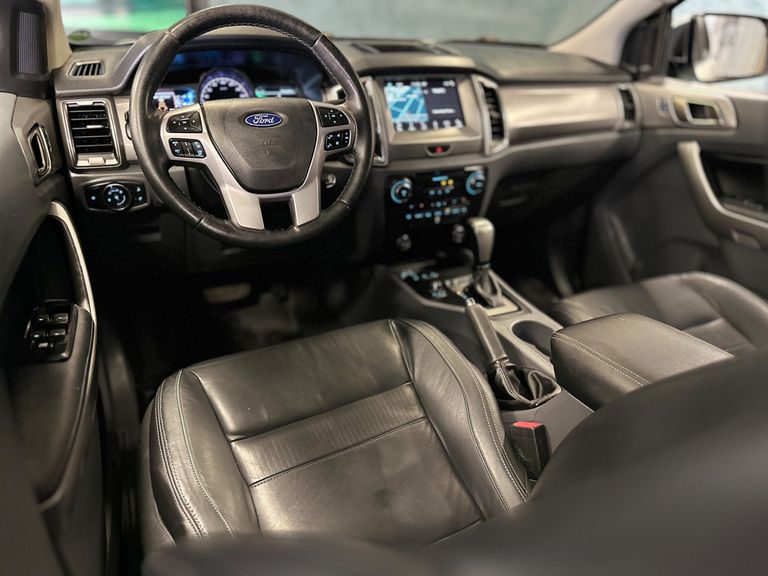 Ford Ranger Limited 3.2 4x4 CD Diesel Aut.