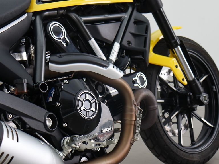 Ducati SCRAMBLER ICON 800cc