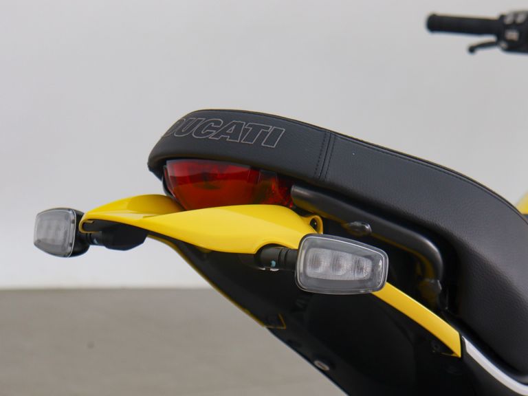 Ducati SCRAMBLER ICON 800cc