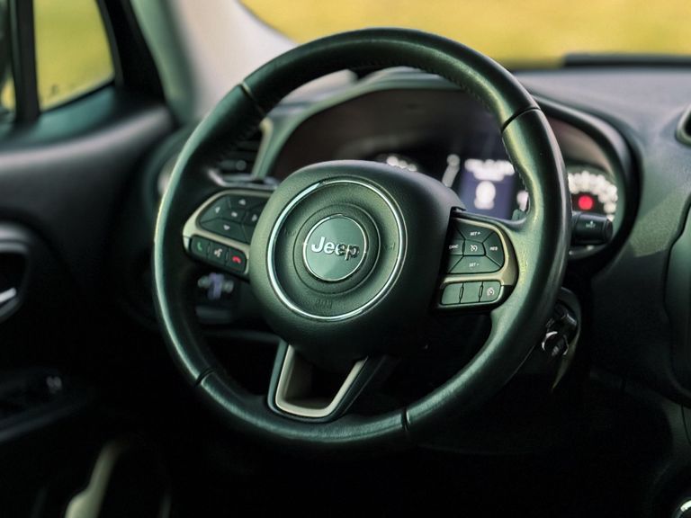 Jeep Renegade Longitude 1.8 4x2 Flex 16V Aut.