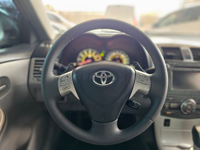 Toyota XEI