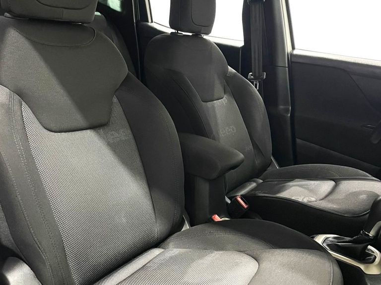 Jeep Renegade Sport 1.8 4x2 Flex 16V Aut.