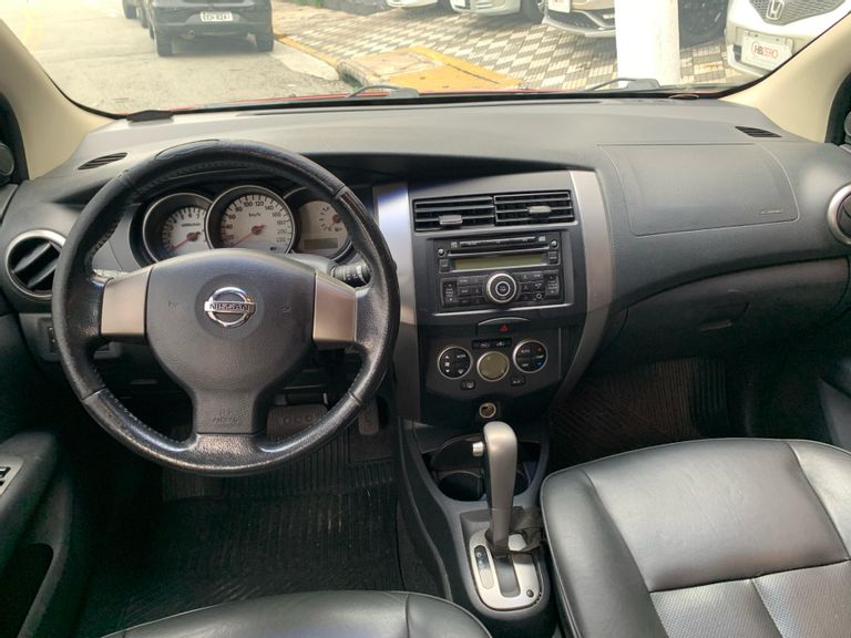 Nissan LIVINA SL 1.8 16V Flex Fuel Aut.