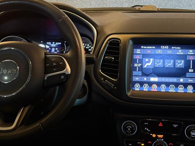 Jeep COMPASS LONGITUDE 2.0 4x2 Flex 16V Aut.