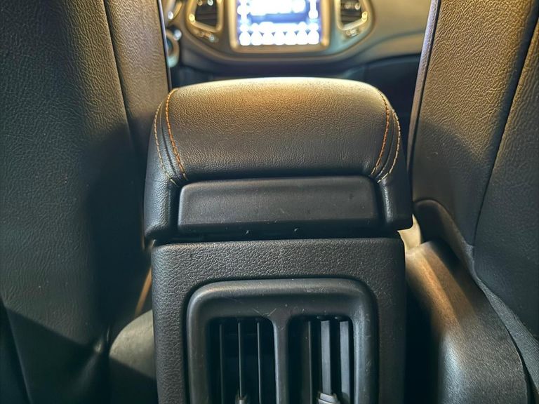 Jeep COMPASS LONGITUDE 2.0 4x2 Flex 16V Aut.