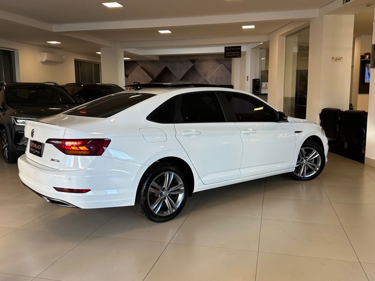 VolksWagen JETTA R-Line 250 TSI 1.4 Flex 16V Aut.