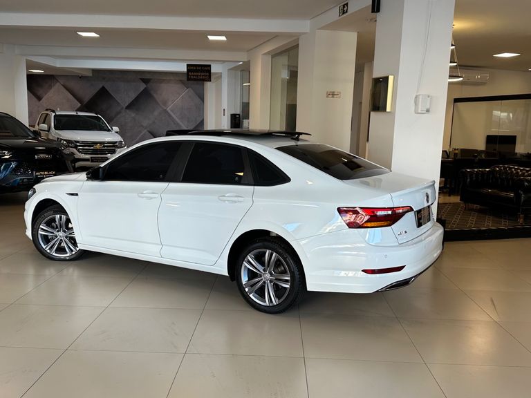 VolksWagen JETTA R-Line 250 TSI 1.4 Flex 16V Aut.