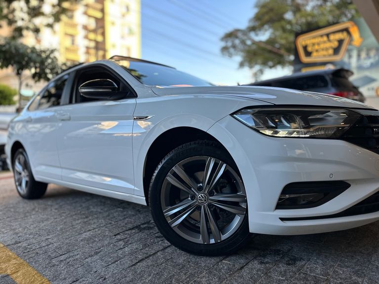 VolksWagen JETTA R-Line 250 TSI 1.4 Flex 16V Aut.