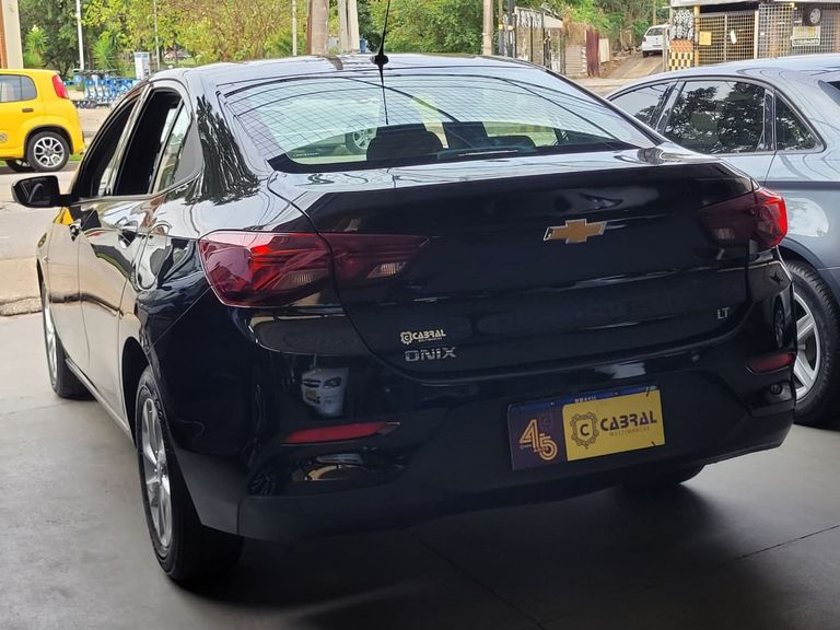 Chevrolet ONIX SEDAN Plus LT 1.0 12V Flex 4p Mec.