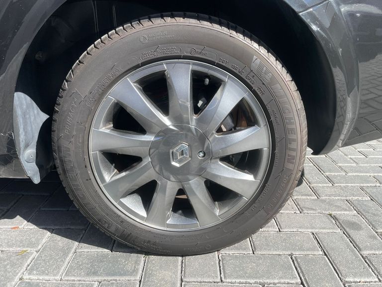 Renault Megane Grand Tour Dynam. Hi-Flex 1.6 16V