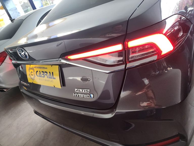 Toyota Corolla Altis Prem. Hybrid 1.8 Flex Aut