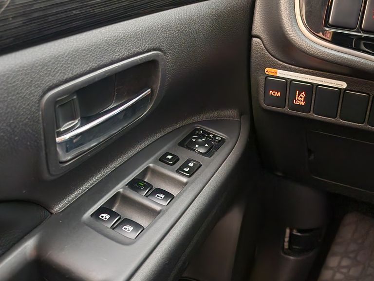 Mitsubishi OUTLANDER 2.2 165cv Diesel Aut.