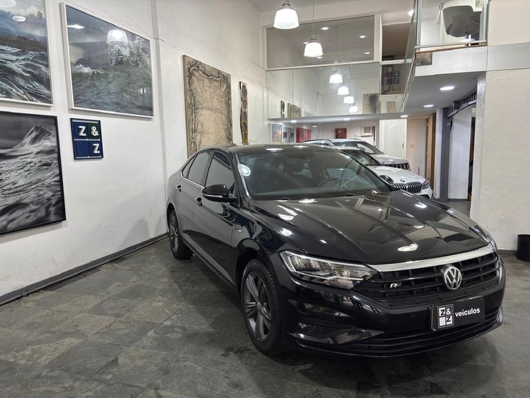 VolksWagen JETTA R-Line 250 TSI 1.4 Flex 16V Aut.