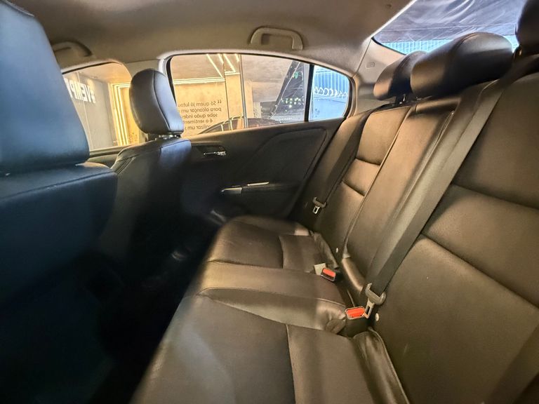 Honda CITY Sedan EXL 1.5 Flex  16V 4p Aut.