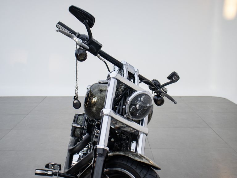 Harley SOFTAIL BREAKOUT FXSB