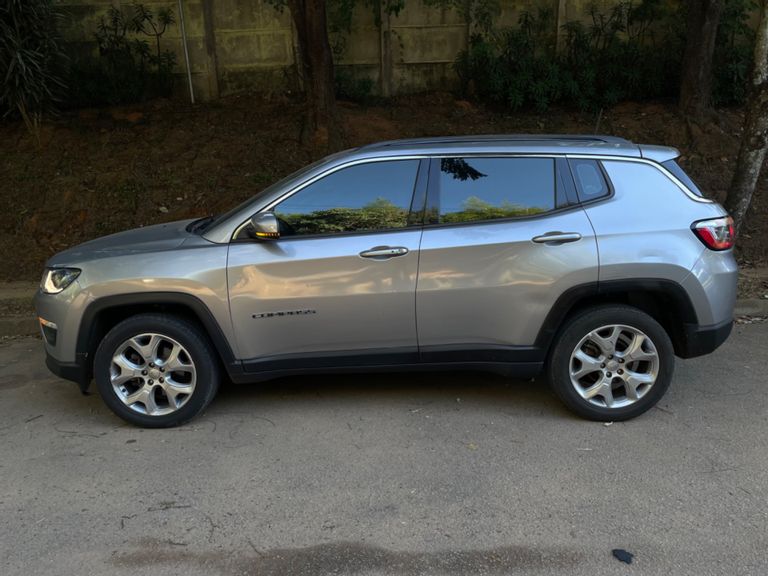 Jeep COMPASS LONGITUDE 2.0 4x2 Flex 16V Aut.