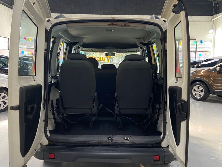 Fiat Doblo ESSENCE 1.8 Flex 16V 5p
