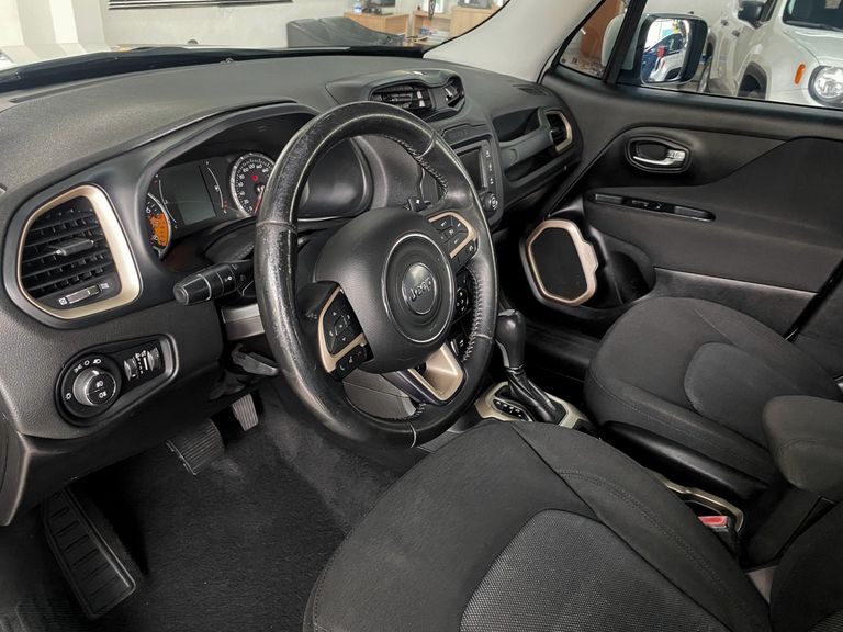 Jeep Renegade Longitude 1.8 4x2 Flex 16V Aut.