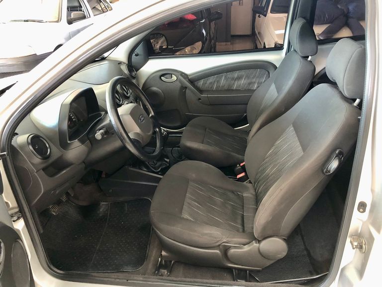 Ford Ka 1.0 8V/1.0 8V ST Flex 3p