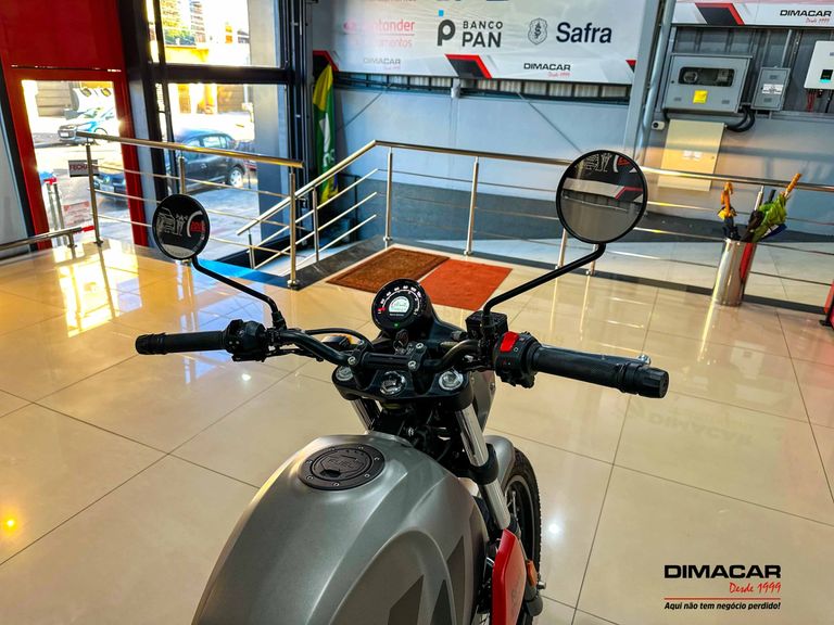 Royal Enfield Scram 411 EFI