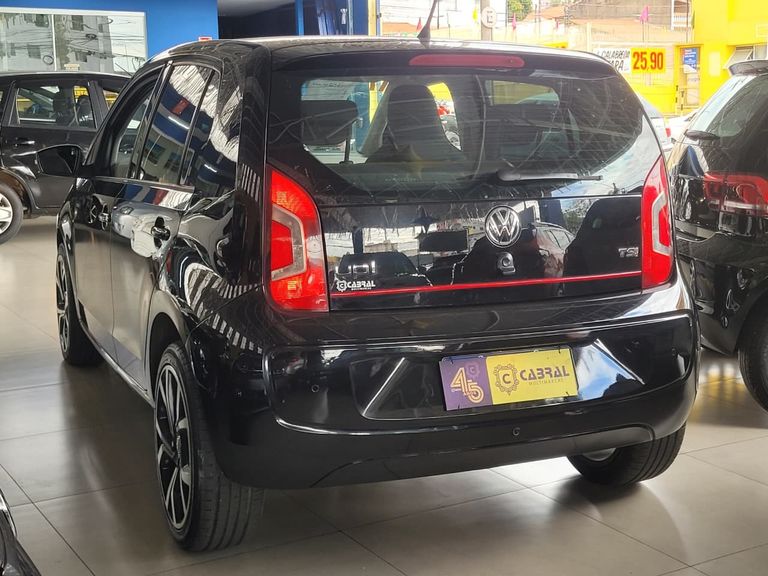 VolksWagen up! move 1.0 TSI Total Flex 12V 5p