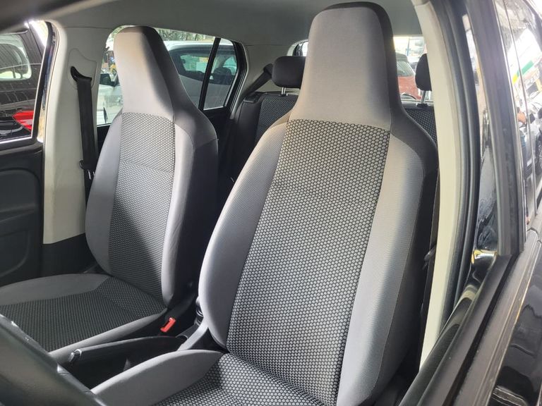 VolksWagen up! move 1.0 TSI Total Flex 12V 5p