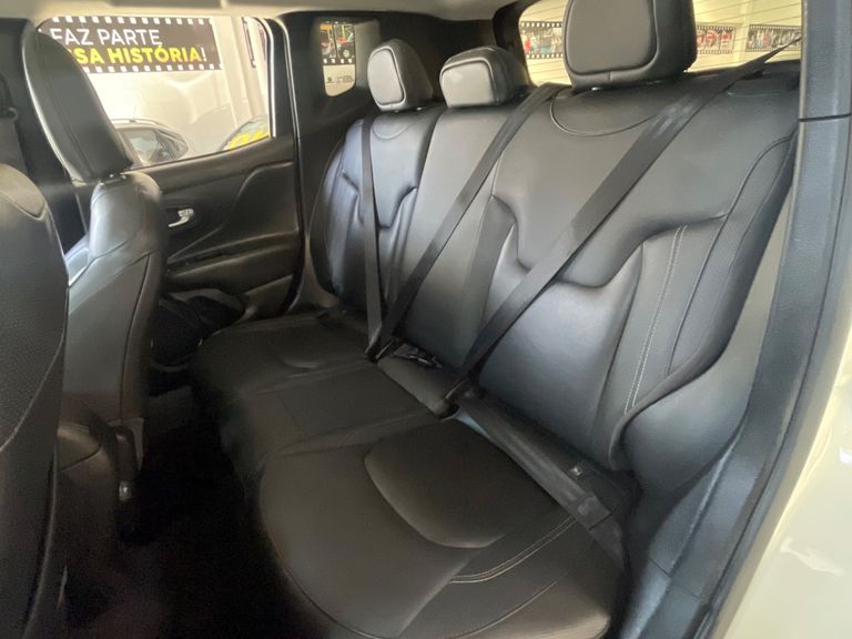 Jeep Renegade Longitude 1.8 4x2 Flex 16V Aut.