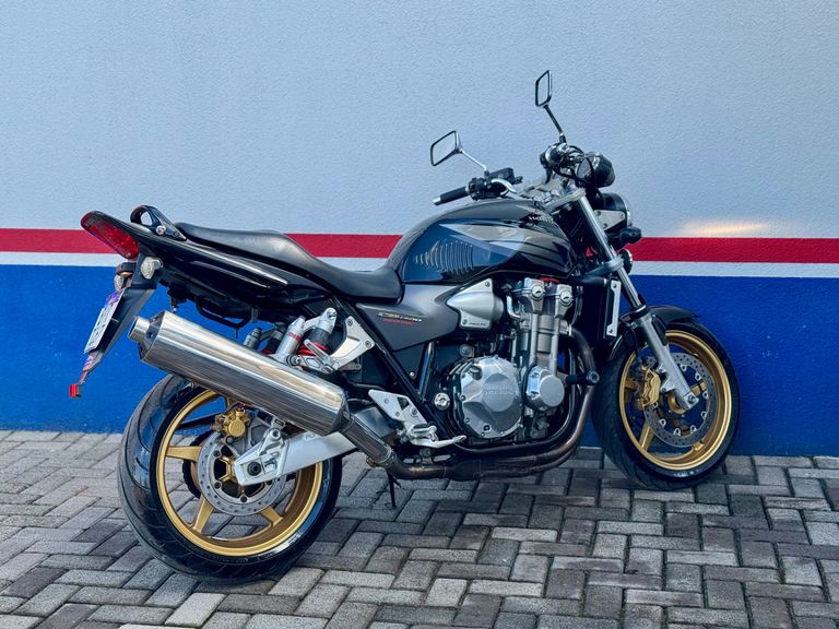 HONDA CB1300 SUPER FOUR