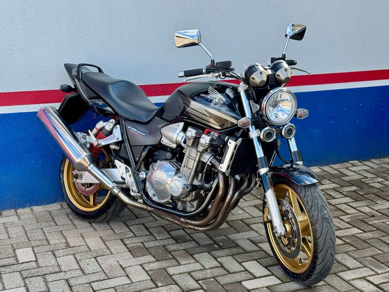 HONDA CB1300 SUPER FOUR