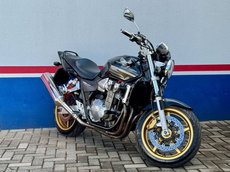 HONDA CB1300 SUPER FOUR