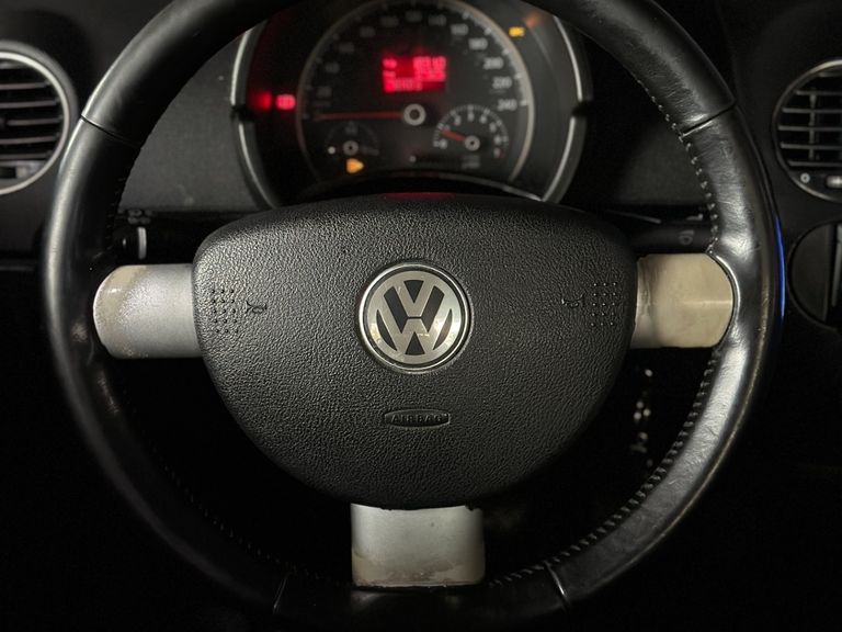 VolksWagen New Beetle 2.0 Mi Mec./Aut.