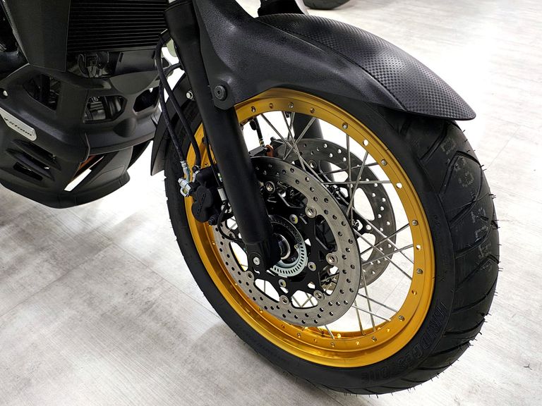 SUZUKI DL 650 XT V-STROM