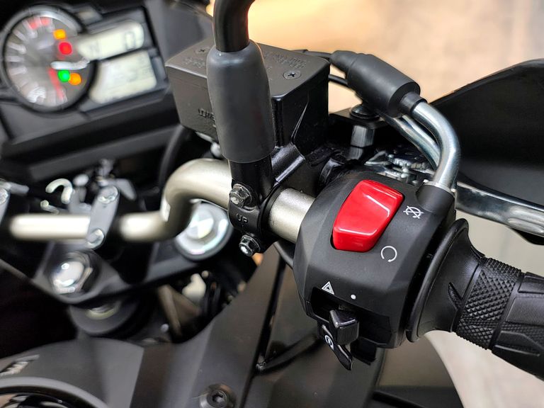 SUZUKI DL 650 XT V-STROM