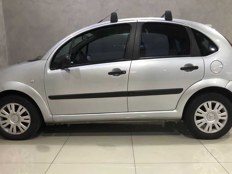 Citroën C3 GLX 1.4/ GLX Sonora 1.4 Flex 8V 5p