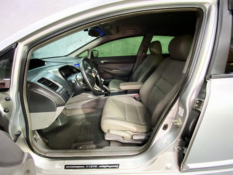 Honda Civic Sed. LXL/LXL SE 1.8 Flex 16V Mec.